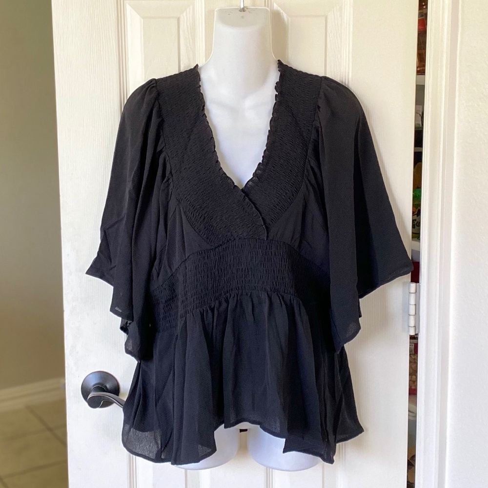 Mittoshop short sleeve v-neck smock waist blouse